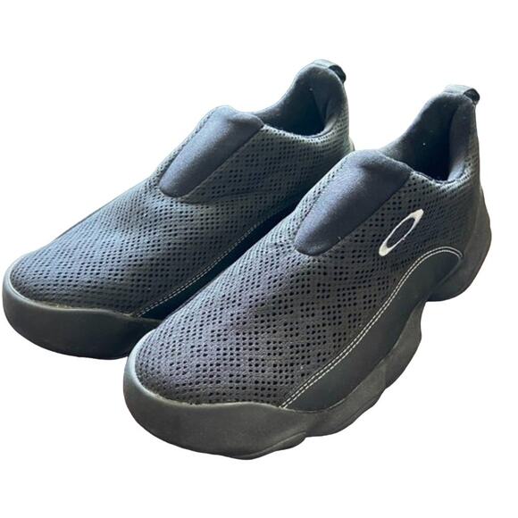 NWOT Vintage 2000's Oakley Flesh Net Black Slip On Hiking Walking Mens Shoes 12